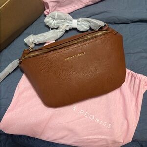Poppy & Peonies Tan Crossbody Bag brand new with tags attached